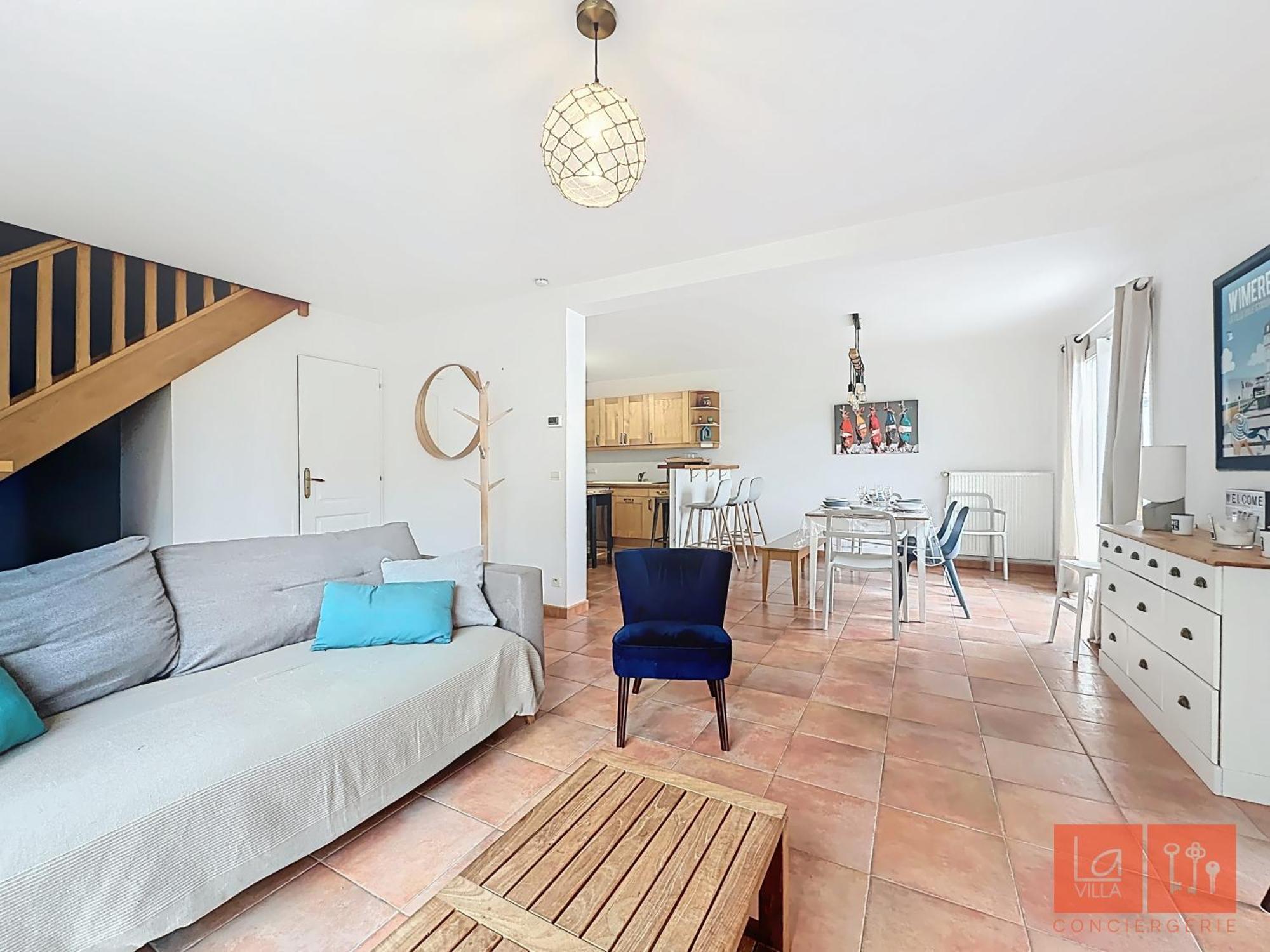 Holiday home Elleomazic